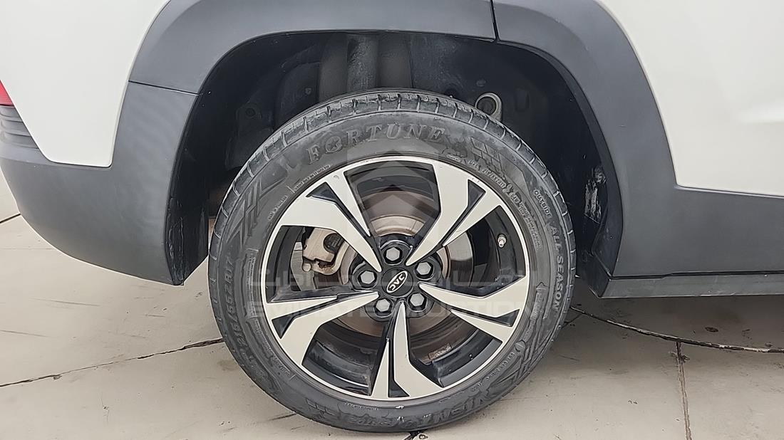 2023 JAC JS4 — Rear Right Tyre — Photo 34