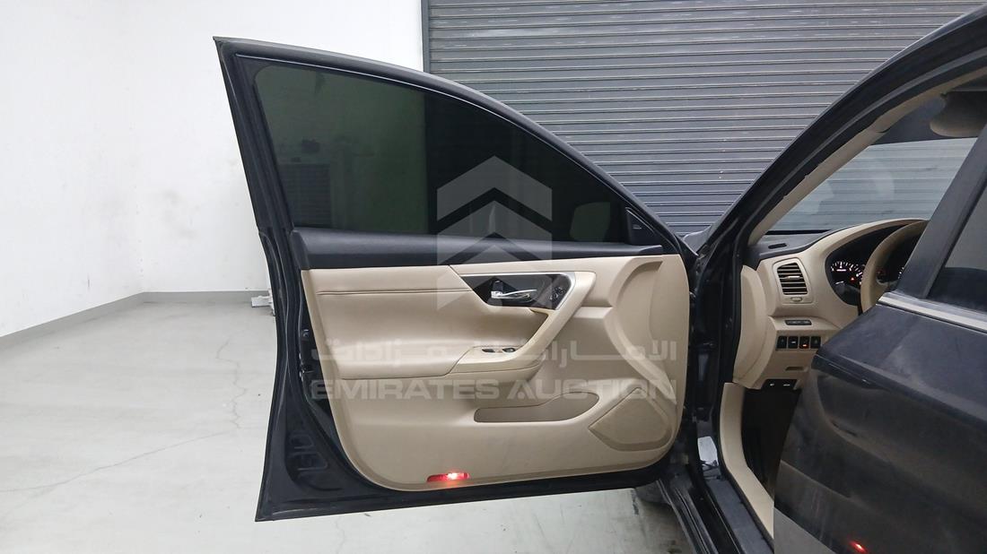 2014 Nissan Altima — Front Left Door — Photo 14