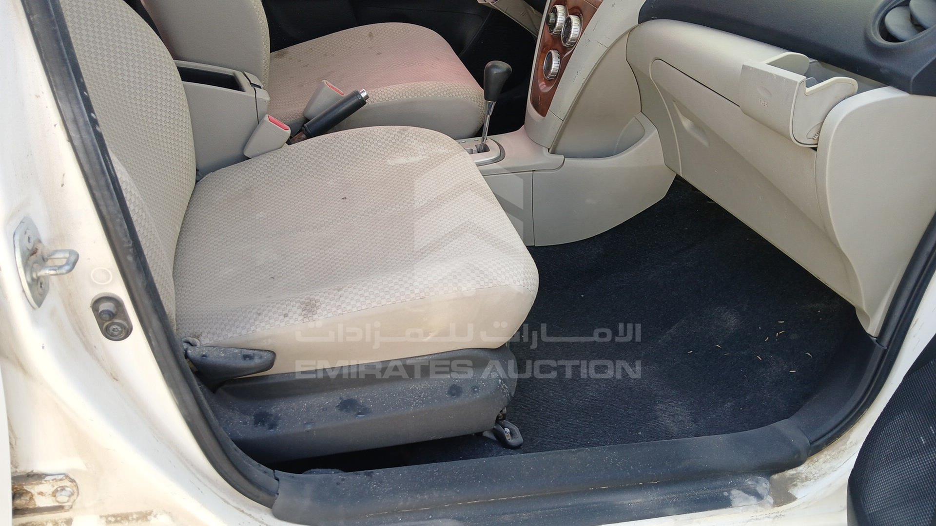 2007 TOYOTA YARIS VIN: JTDBW923271078156
