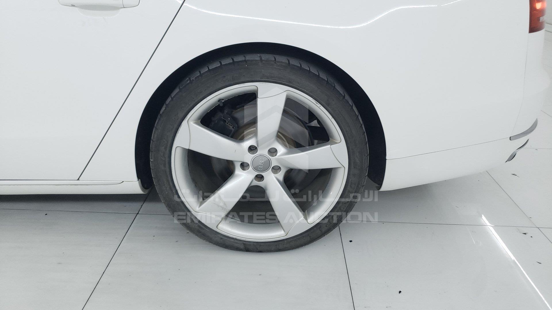 WAUR4B4H5CN012950 - 2012 Audi A8 - #353160