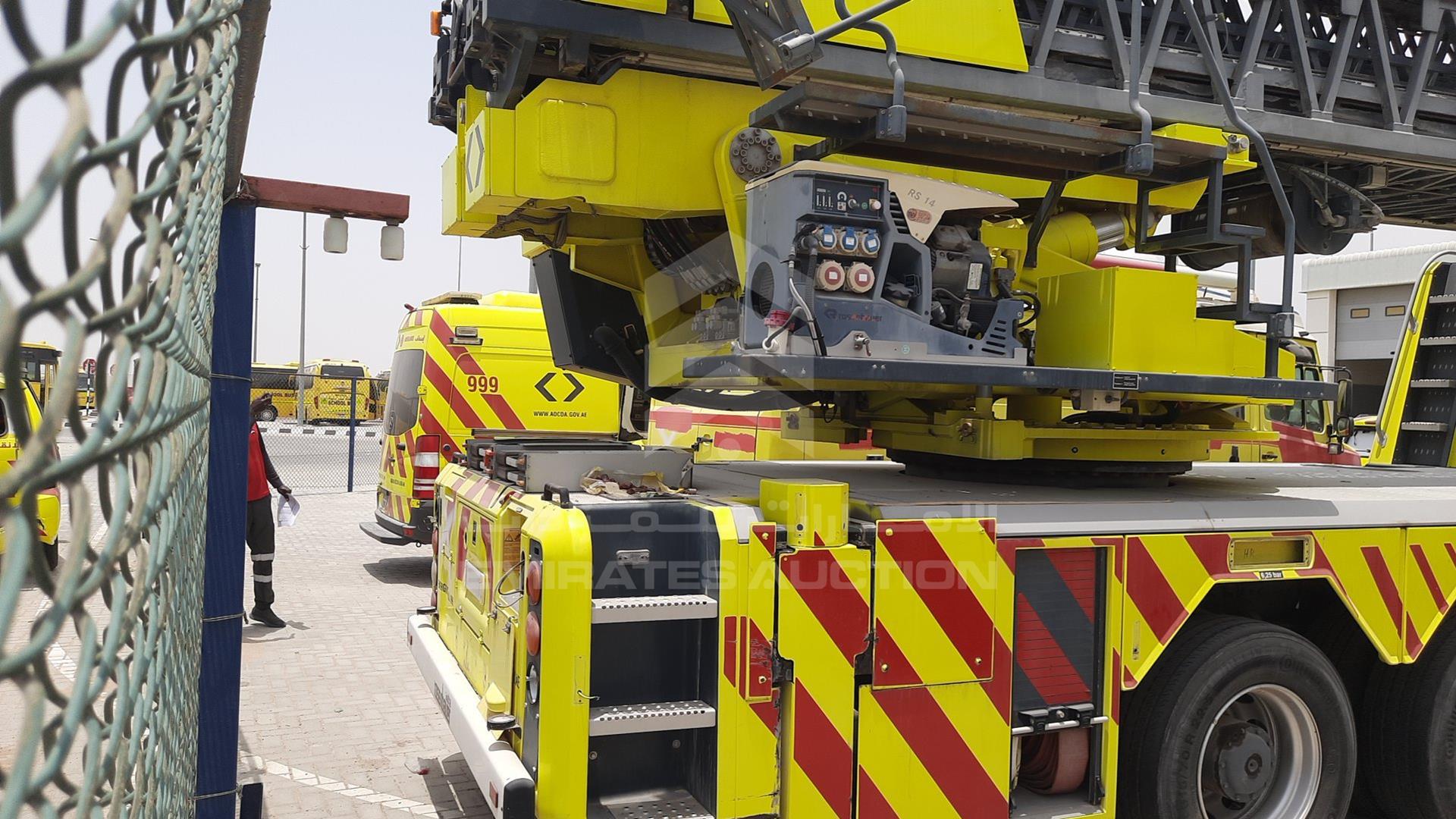 0 MERCEDES FIRE AND RESCUE TRUCK WITH ESCALATOR VIN: WDAKHCAA59L439476