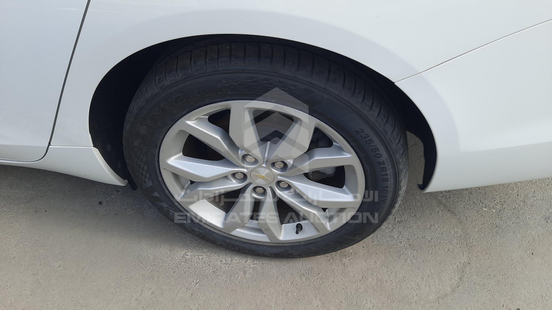 2019 CHEVROLET IMPALA VIN: 2G1135S38K9109288