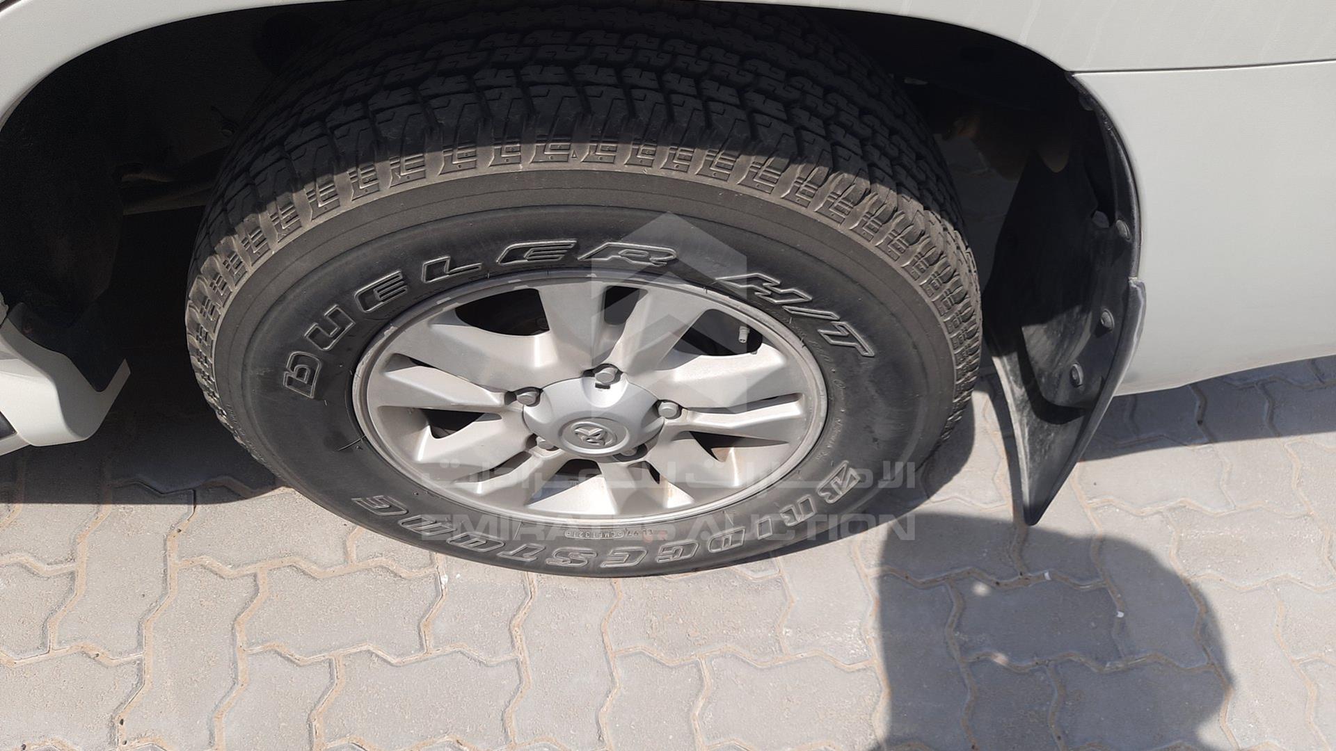 2010 TOYOTA LAND CRUISER VIN: JTMHU09JXA5037502