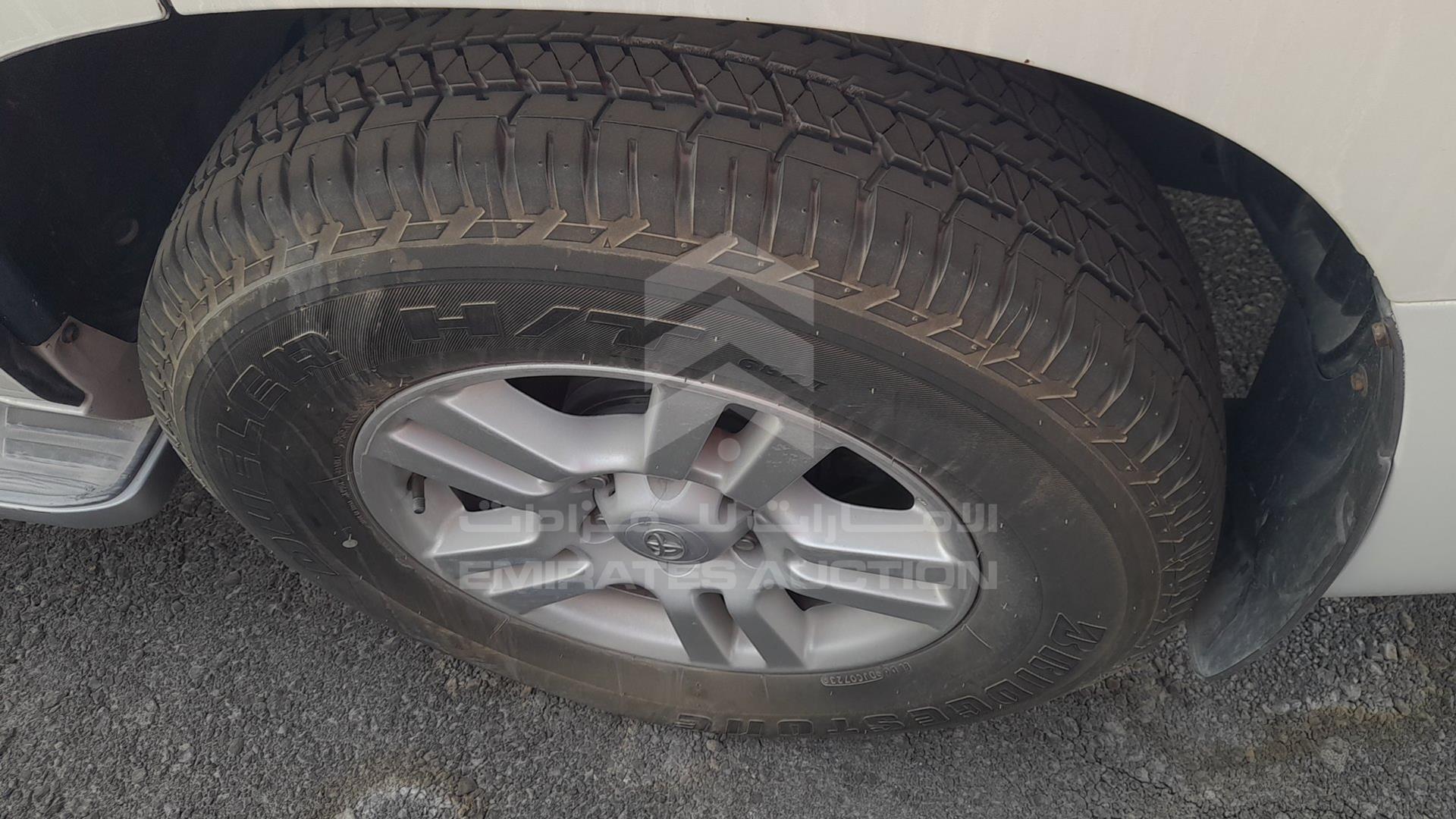 2010 TOYOTA LAND CRUISER PRADO VIN: JTEBU3FJ3AK007461