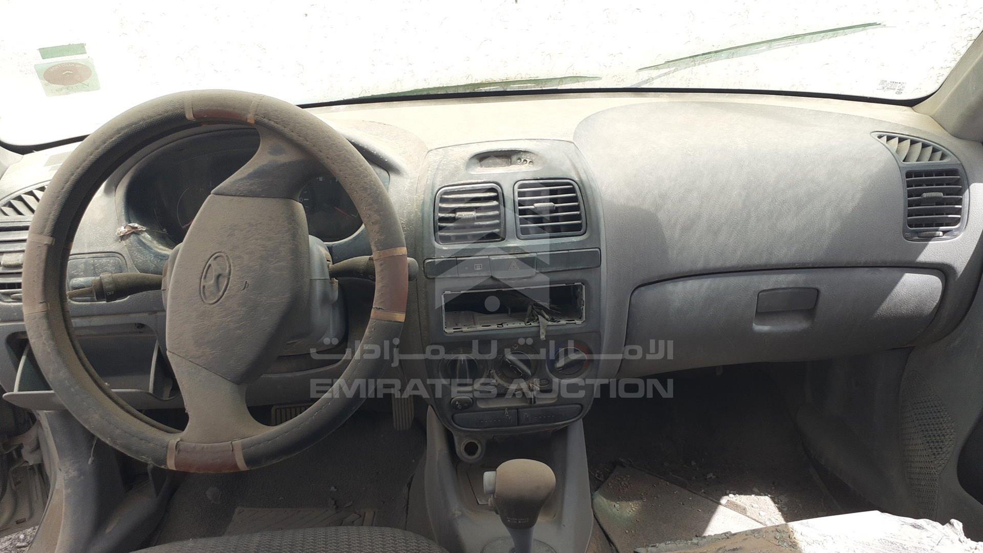 2005 HYUNDAI ACCENT VIN: KMHCG41G15U618273