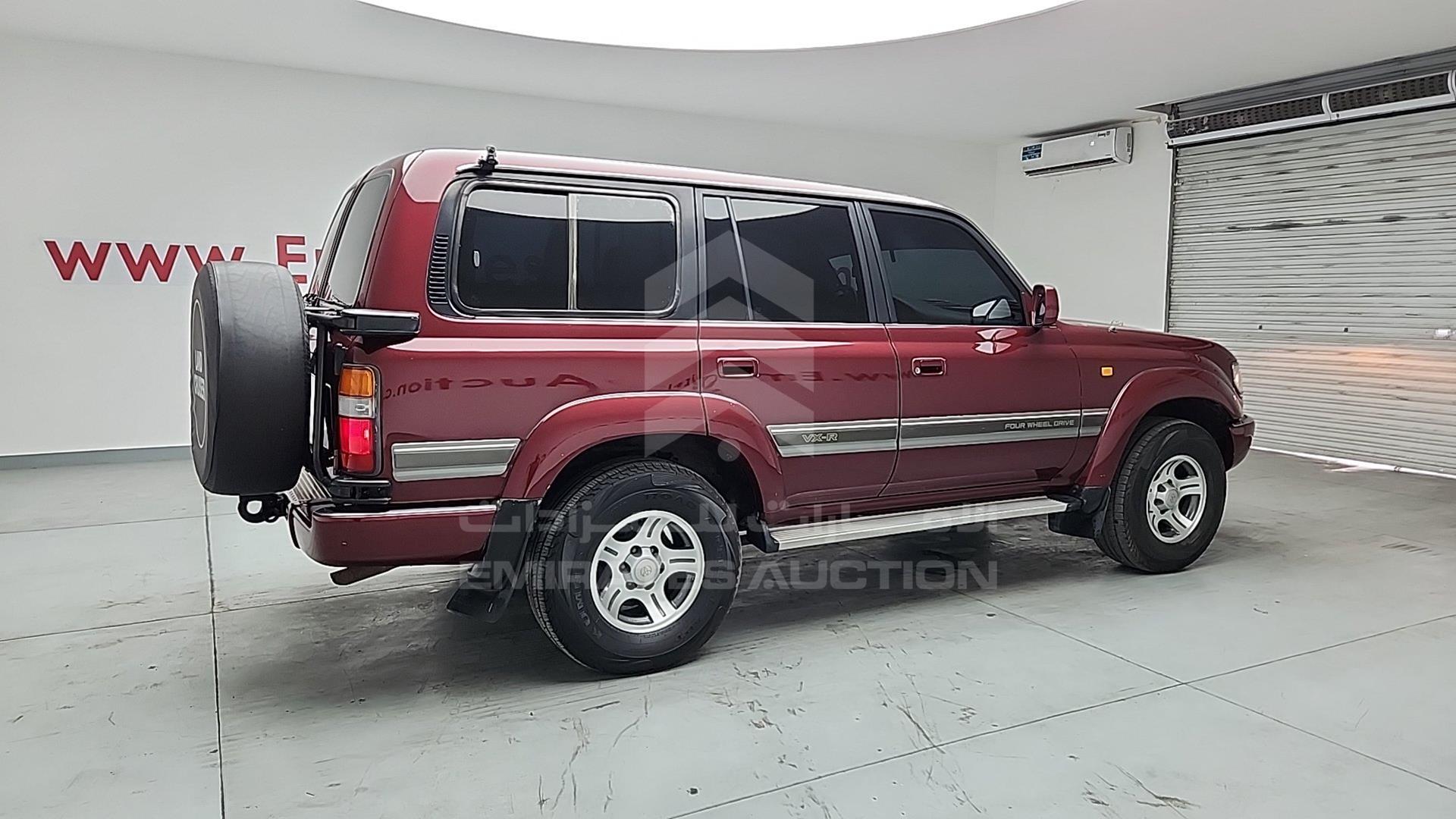 1990 TOYOTA LAND CRUISER VIN: FJ800000117