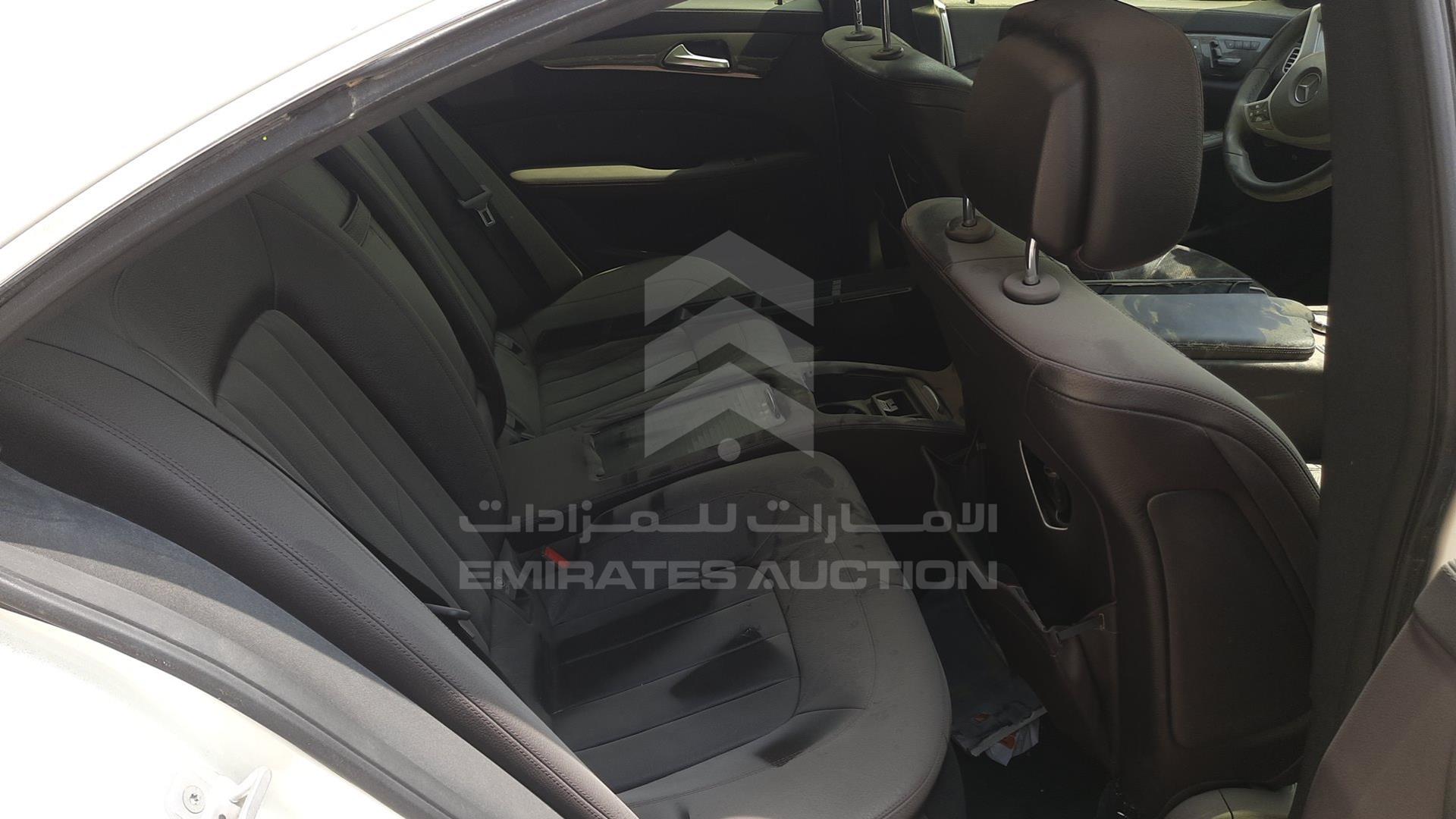0 MERCEDES --- VIN: WDDLJ7DB2CA045802