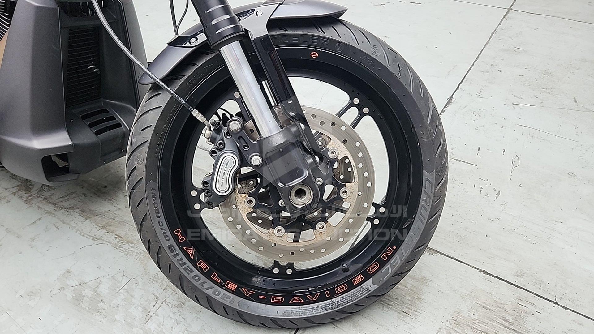 2019 HARLEY-DAVIDSON --- VIN: 5HD1YVKCXKC011842