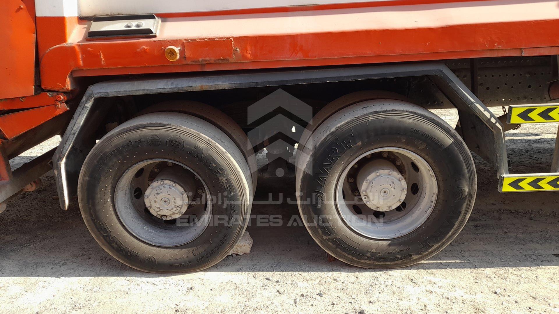 2007 MERCEDES ACTROS VIN: WDAKHCAA47L201969