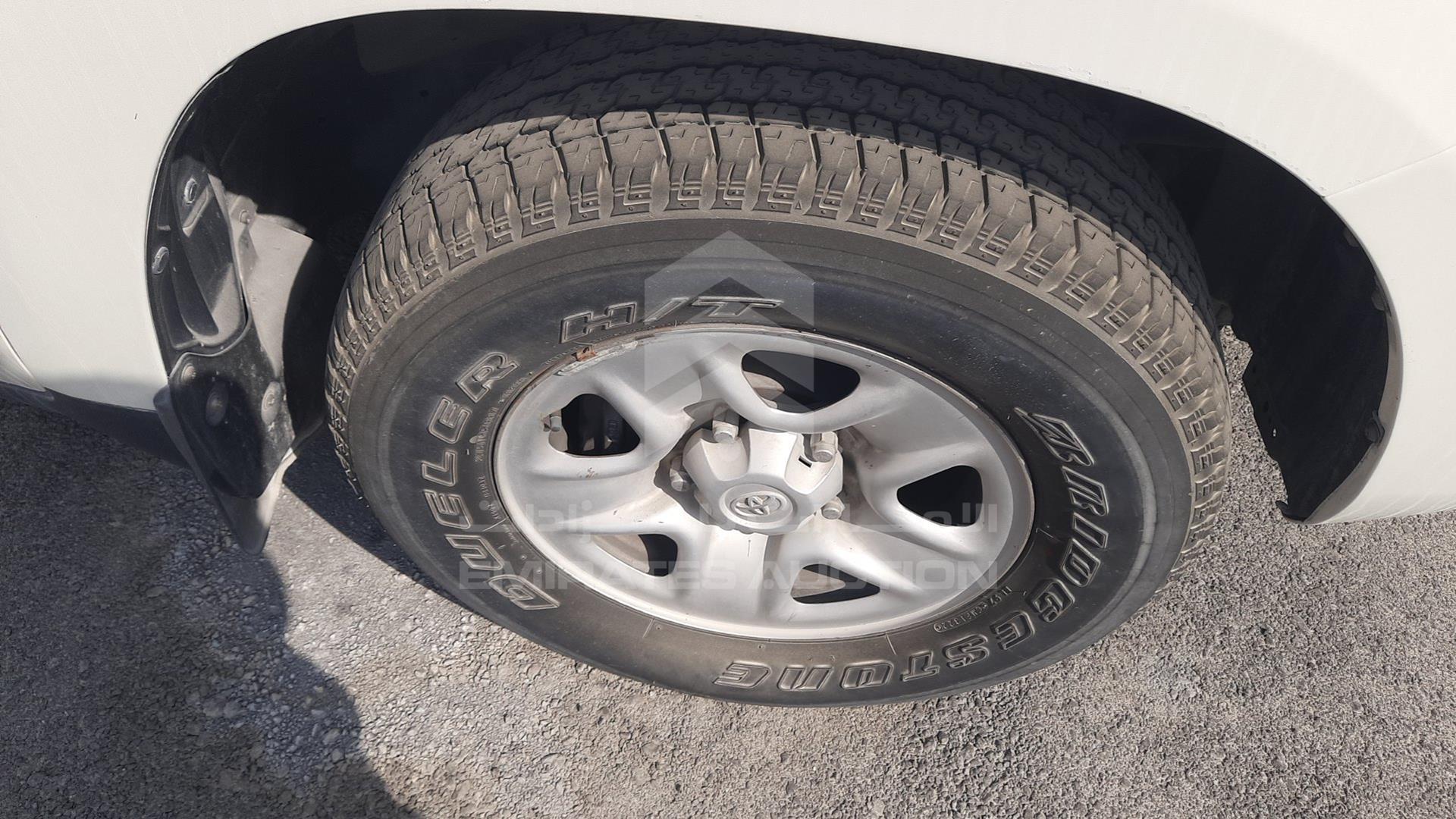 2013 TOYOTA LAND CRUISER VIN: JTMDU09J9D5064936