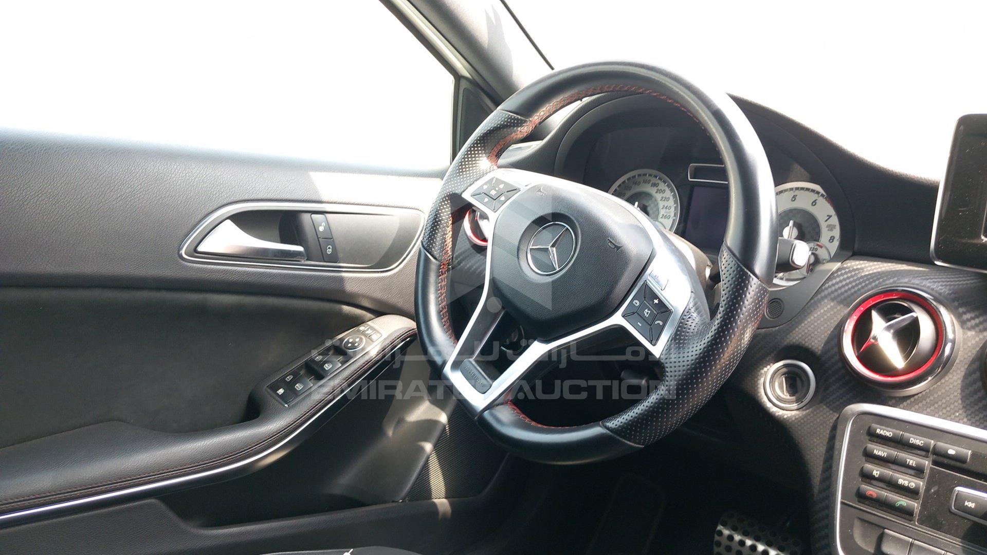 2014 MERCEDES A 250 VIN: WDDBF4EB4EJ245917