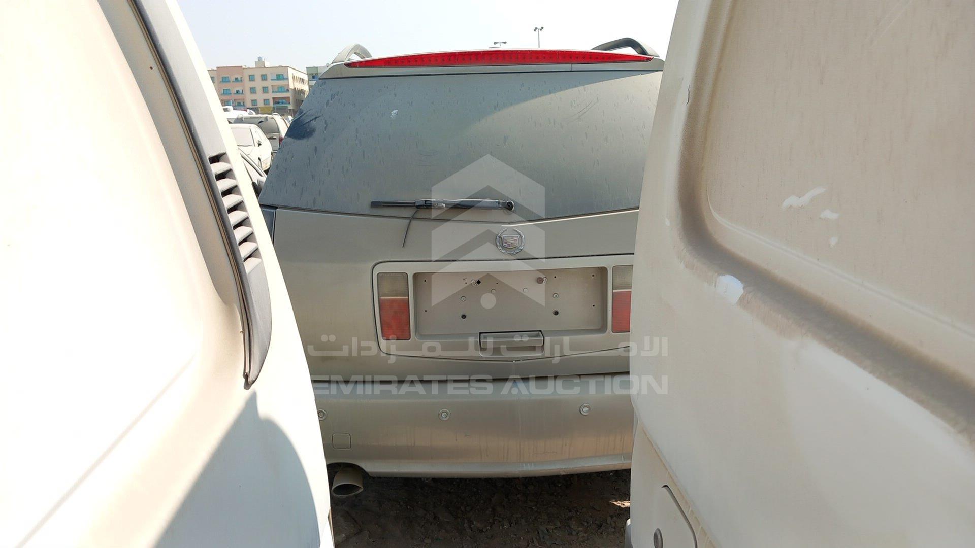 2006 CADILLAC SRX VIN: 1GYEE637860176722