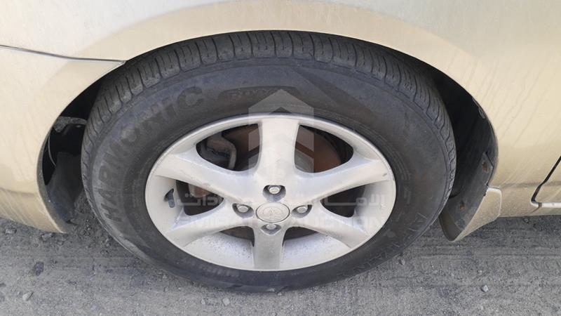 JTDBR22E163146269 Auction: EmiratesAuction Lot: 405849 JTDBR22E163146269 Toyota Corolla 2006 GOLD Photo 33