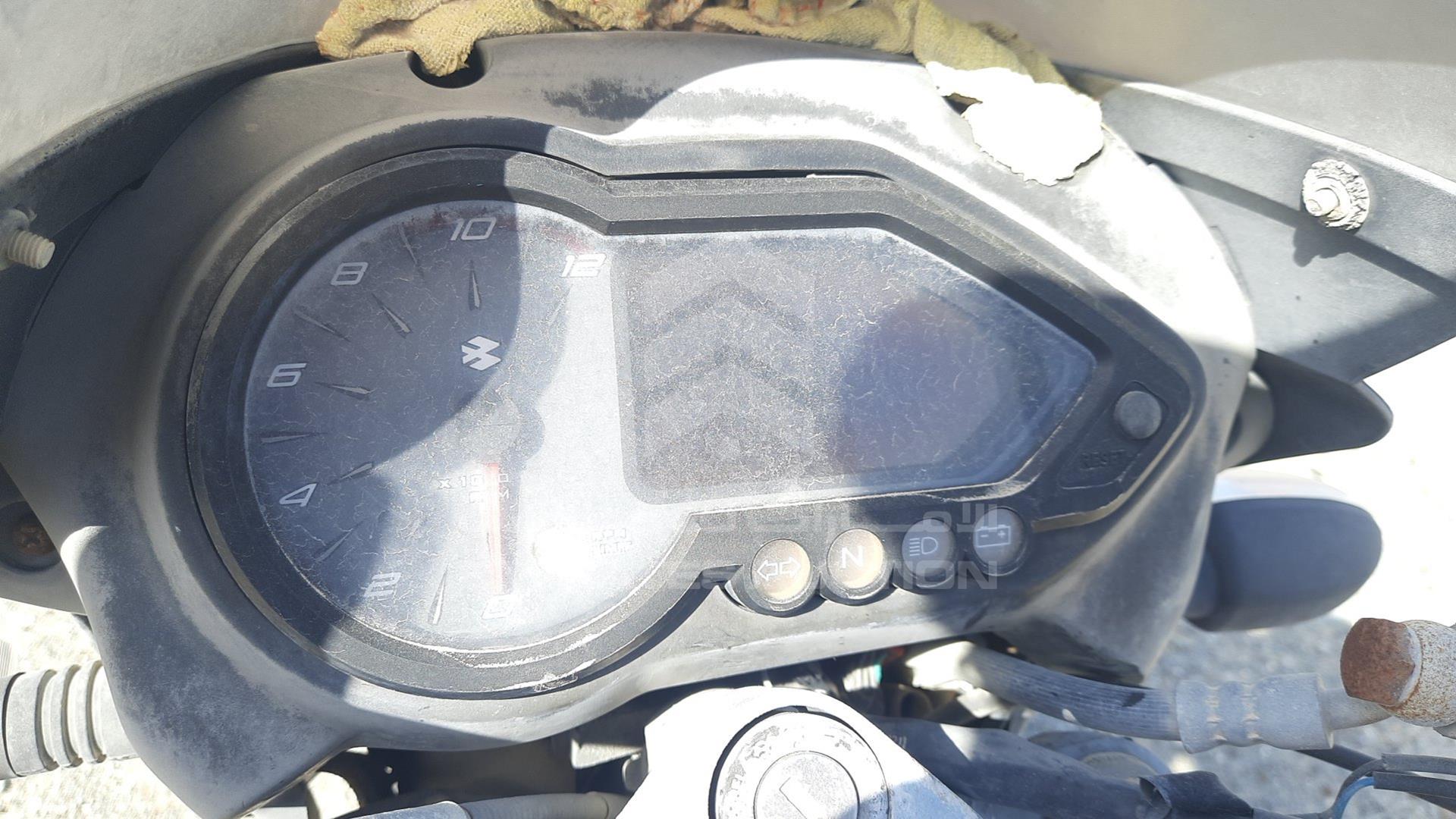 2010 BAJAJ PULSAR 180CC VIN: MD2DHDJZZSCE64598