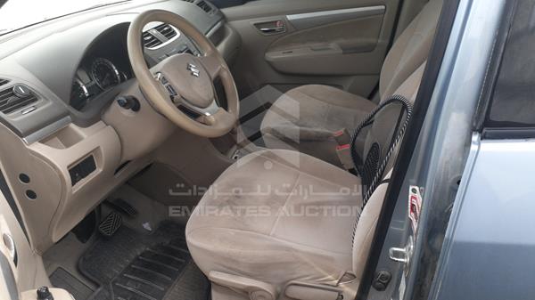 Suzuki Ertiga 2017 MA3ZE8A12H0440129 Image 3