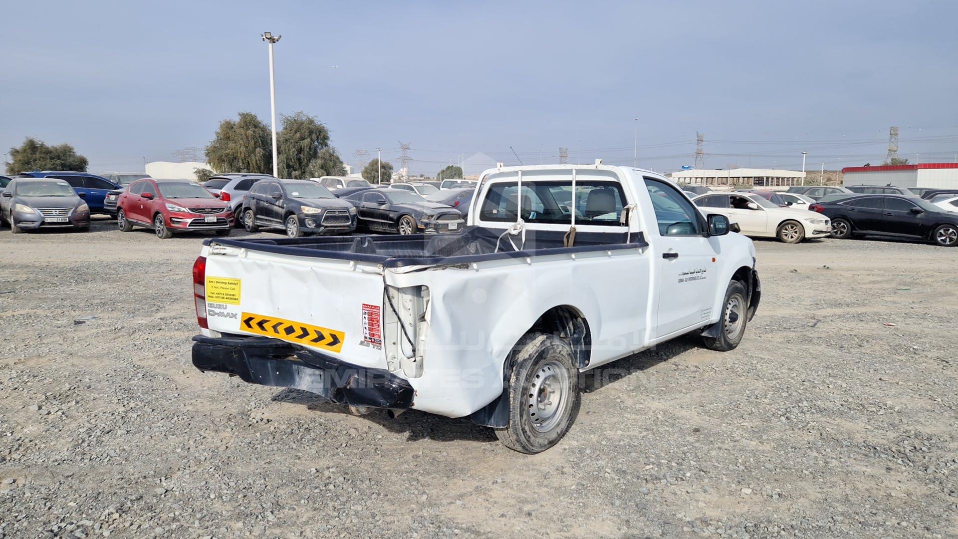 2015 ISUZU D-MAX VIN: MPAEL34C1FT003913