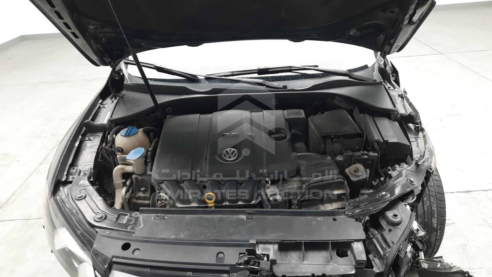 2014 VOLKSWAGEN PASSAT VIN: WVWBR7A33EC028431