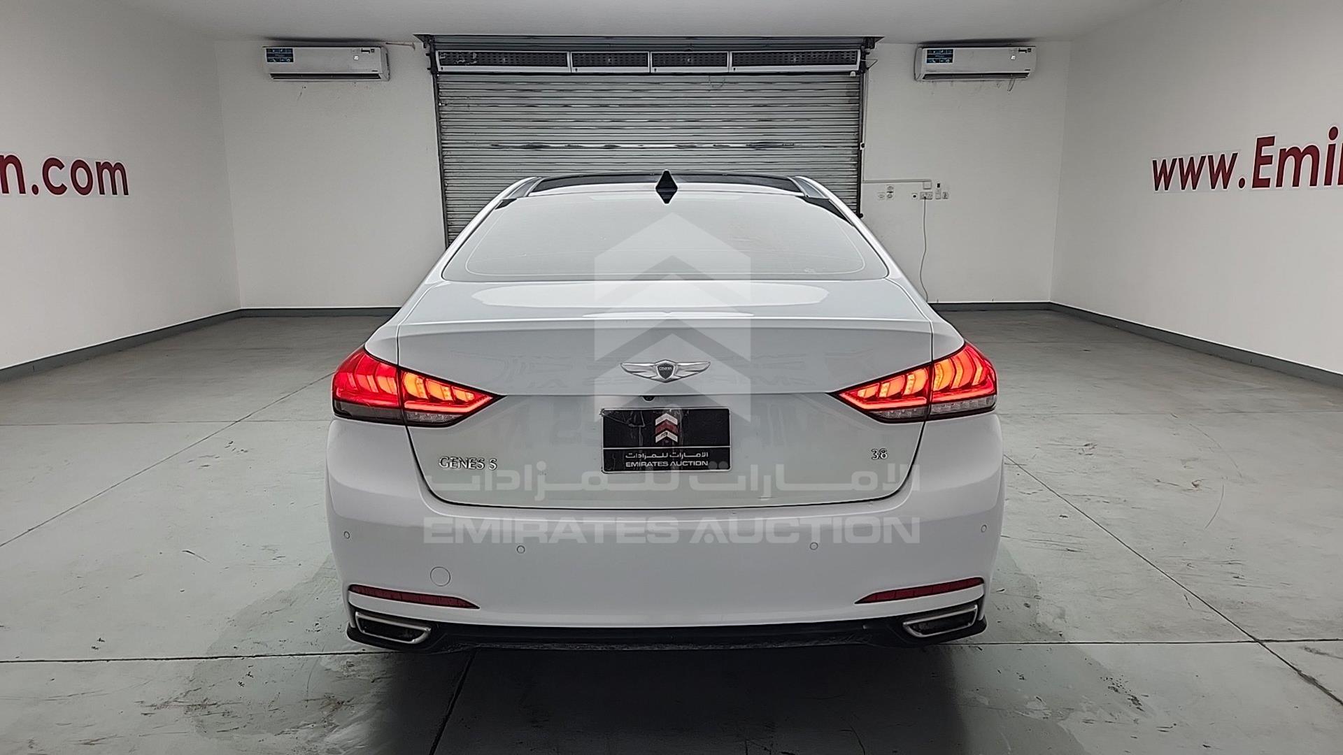 2015 HYUNDAI GENESIS VIN: KMHGN41EBFU057576