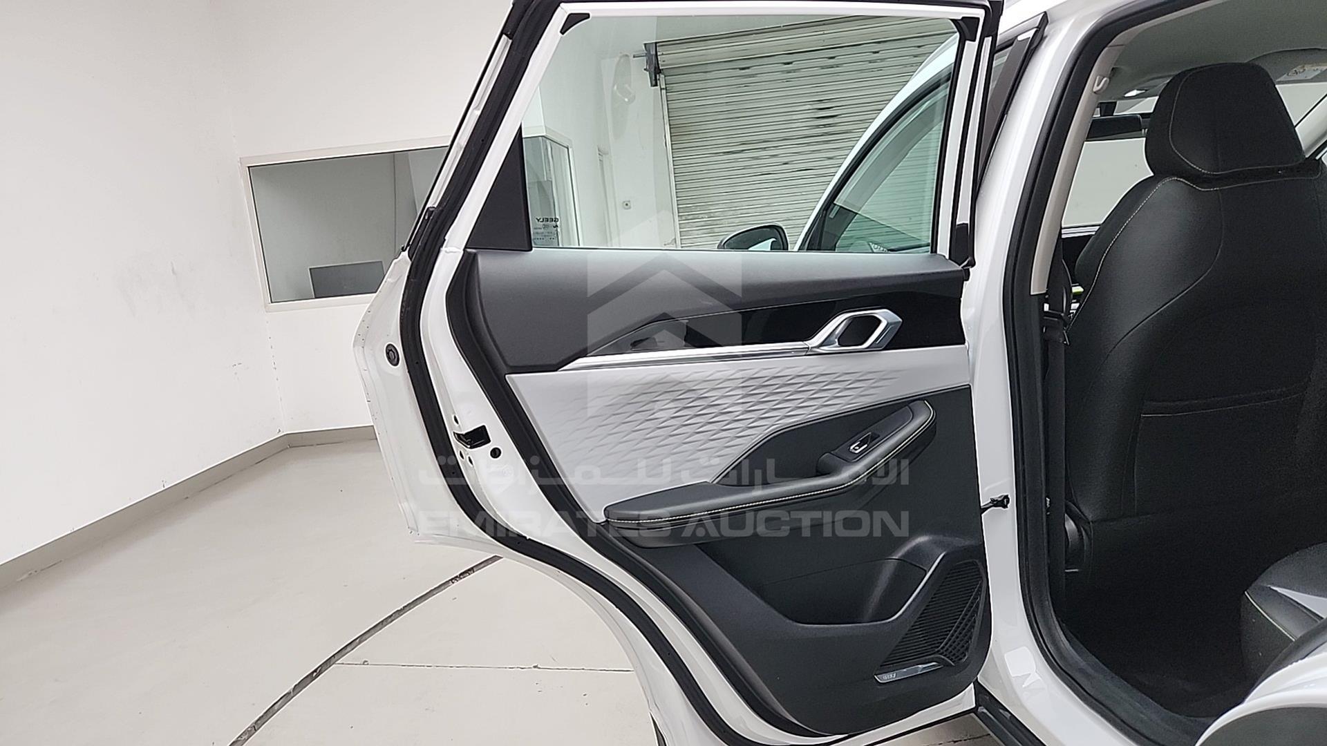 2024 GEELY COOLRAY VIN: LB3762KZ9RX506568