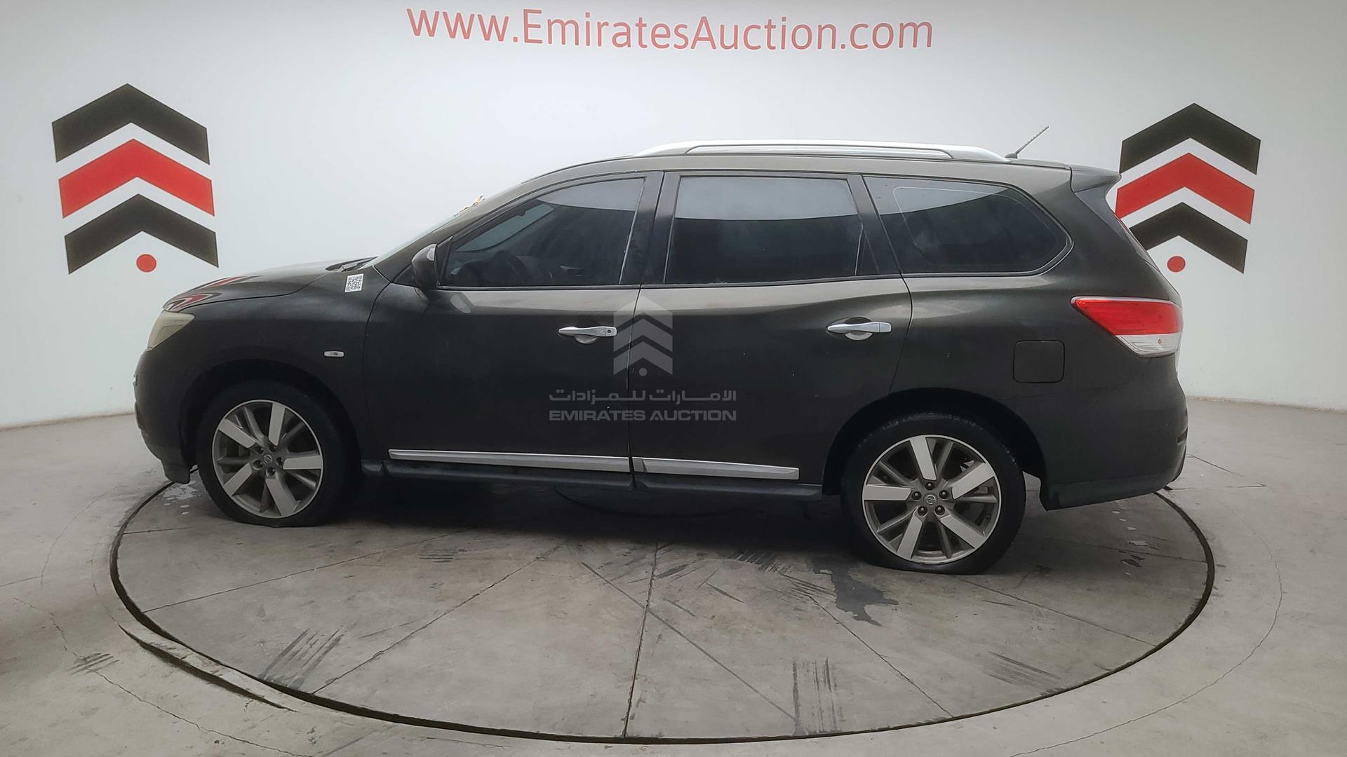 2015 NISSAN PATHFINDER VIN: 5N1AR2M56FC639563