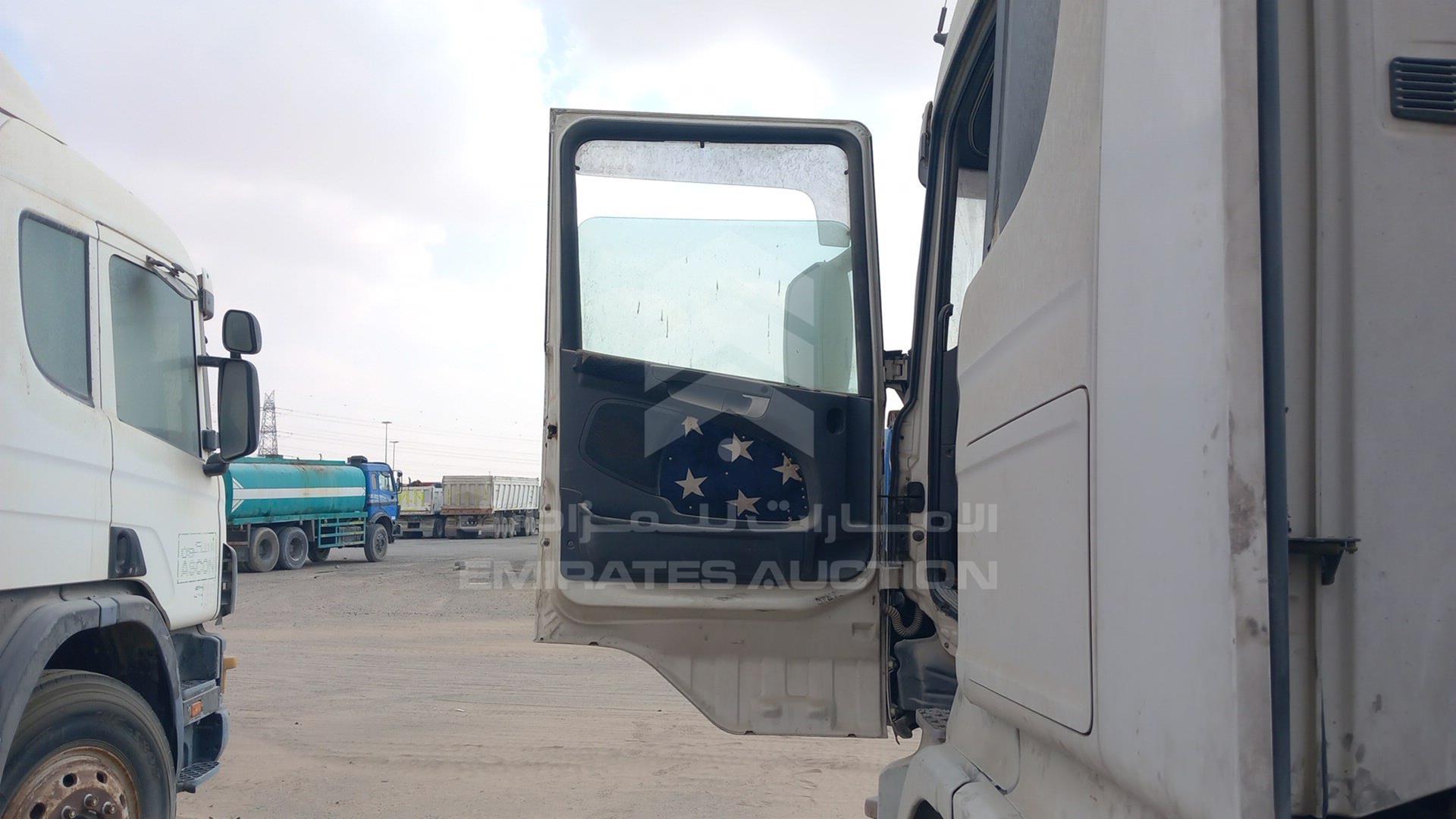 0 SCANIA R480 VIN: VLUR4X20009125626
