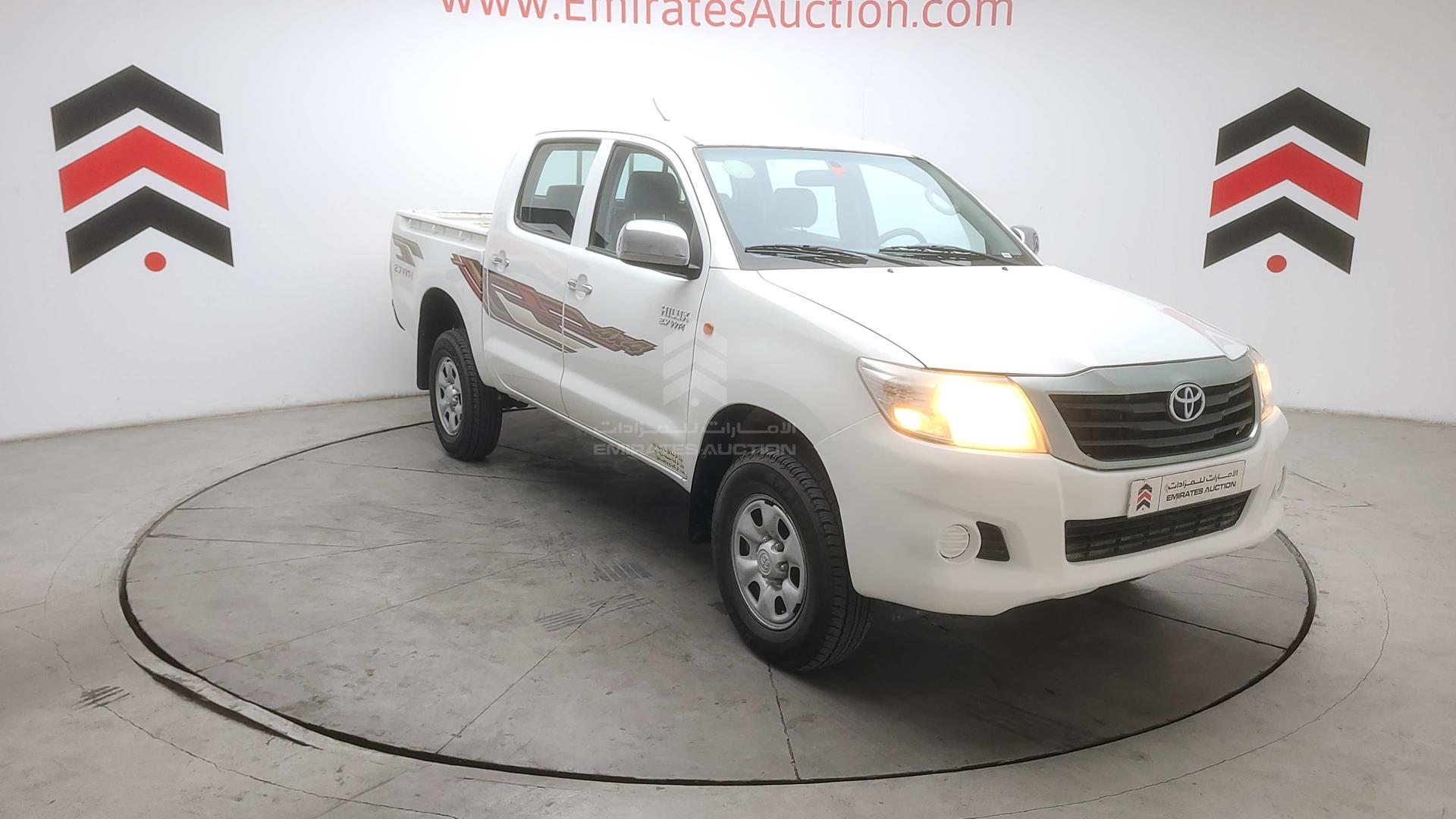 2013 TOYOTA HILUX VIN: MR0FX22G8D1360307