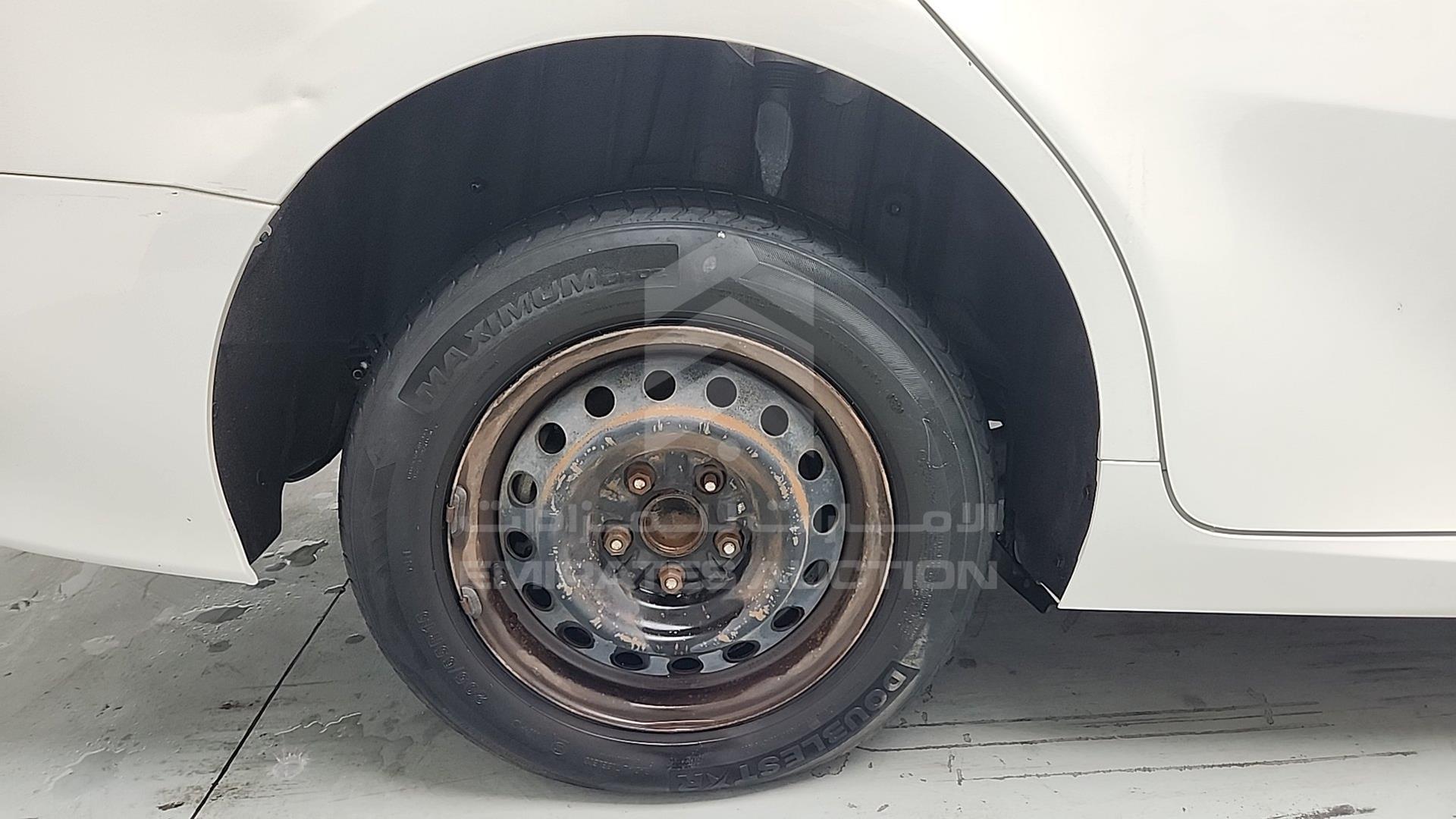2019 TOYOTA CAMRY VIN: JTNBF4HK8K3029182