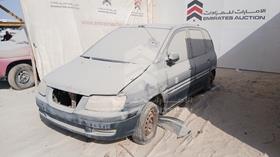 2004 Hyundai Matrix — Front Left Angle — Photo 5 — Thumbnail