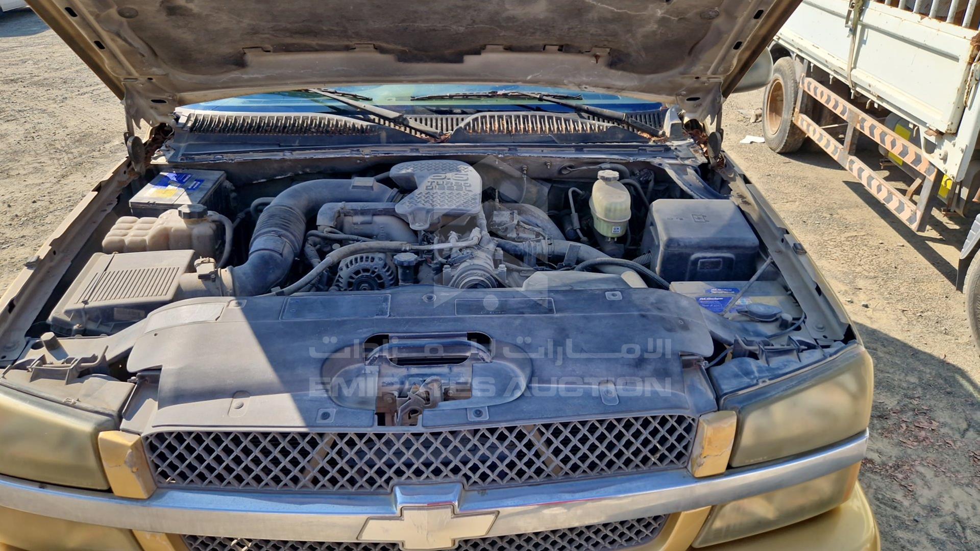 2004 CHEVROLET SILVERADO VIN: 1GBJC34234E260883