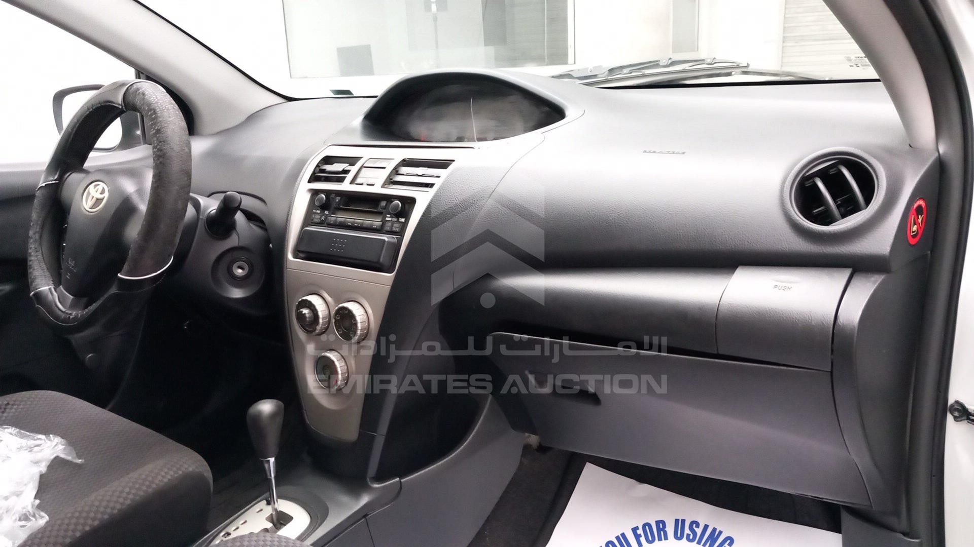 2008 TOYOTA YARIS VIN: JTDBW923484019190