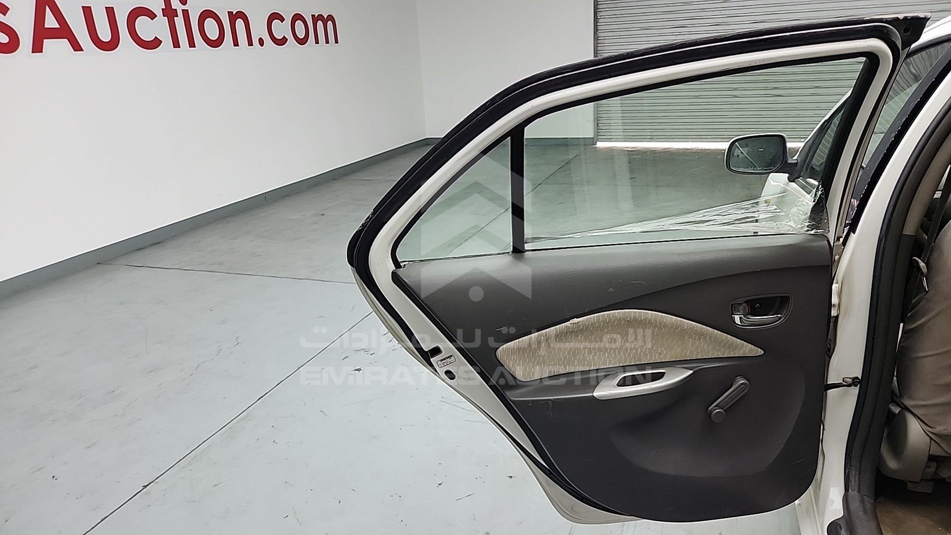 2009 TOYOTA YARIS VIN: JTDBW923X94025402