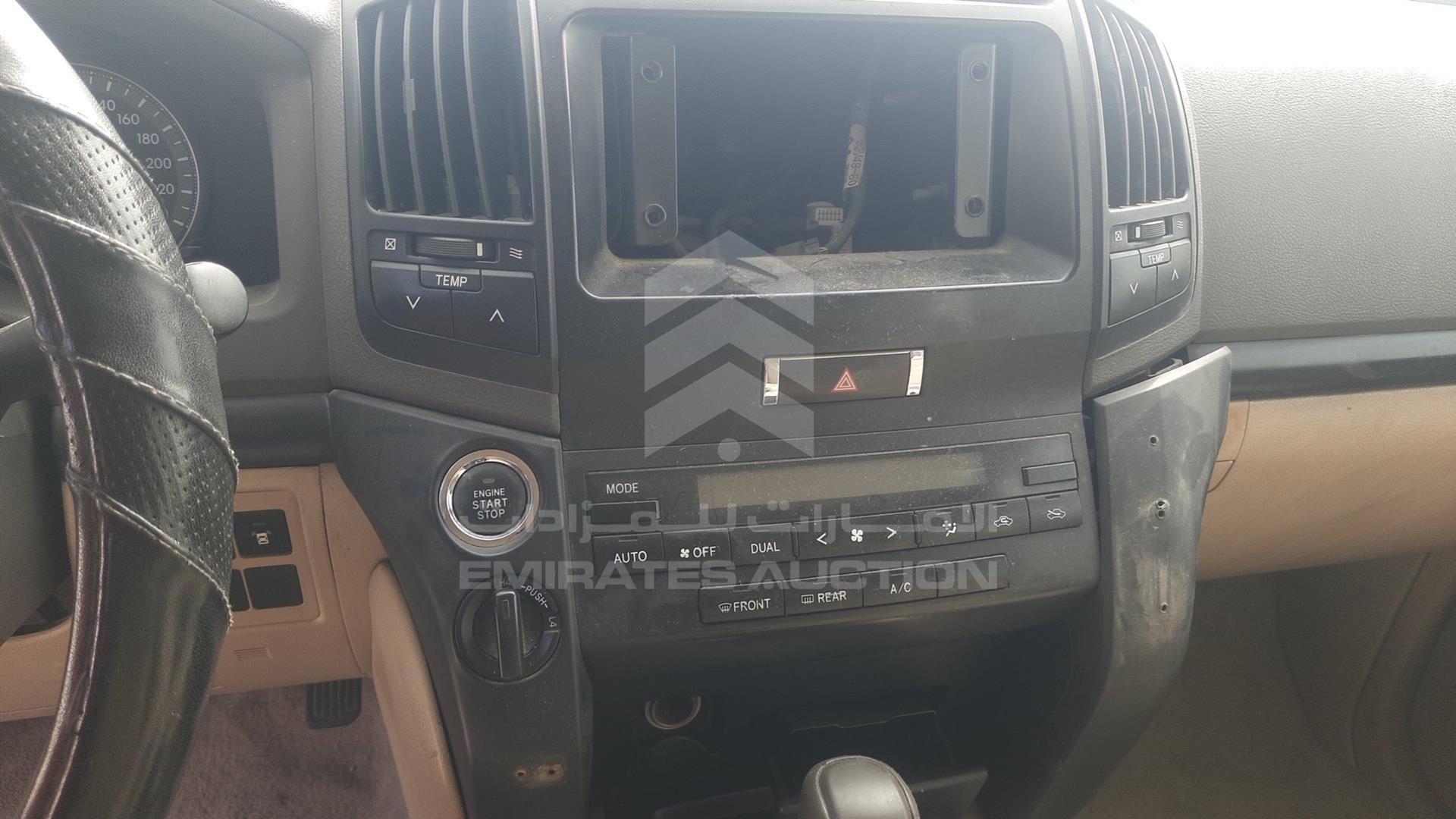 2013 TOYOTA LAND CRUISER VIN: JTMDU09J0D5065800