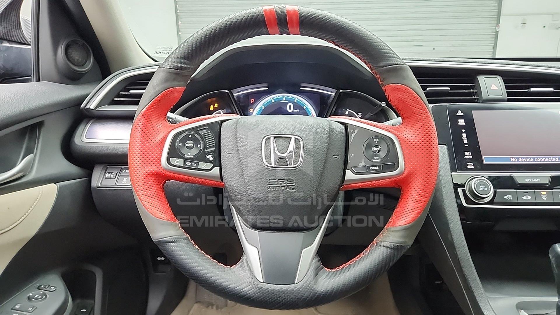 2018 HONDA CIVIC VIN: 19XFC2678JE450196
