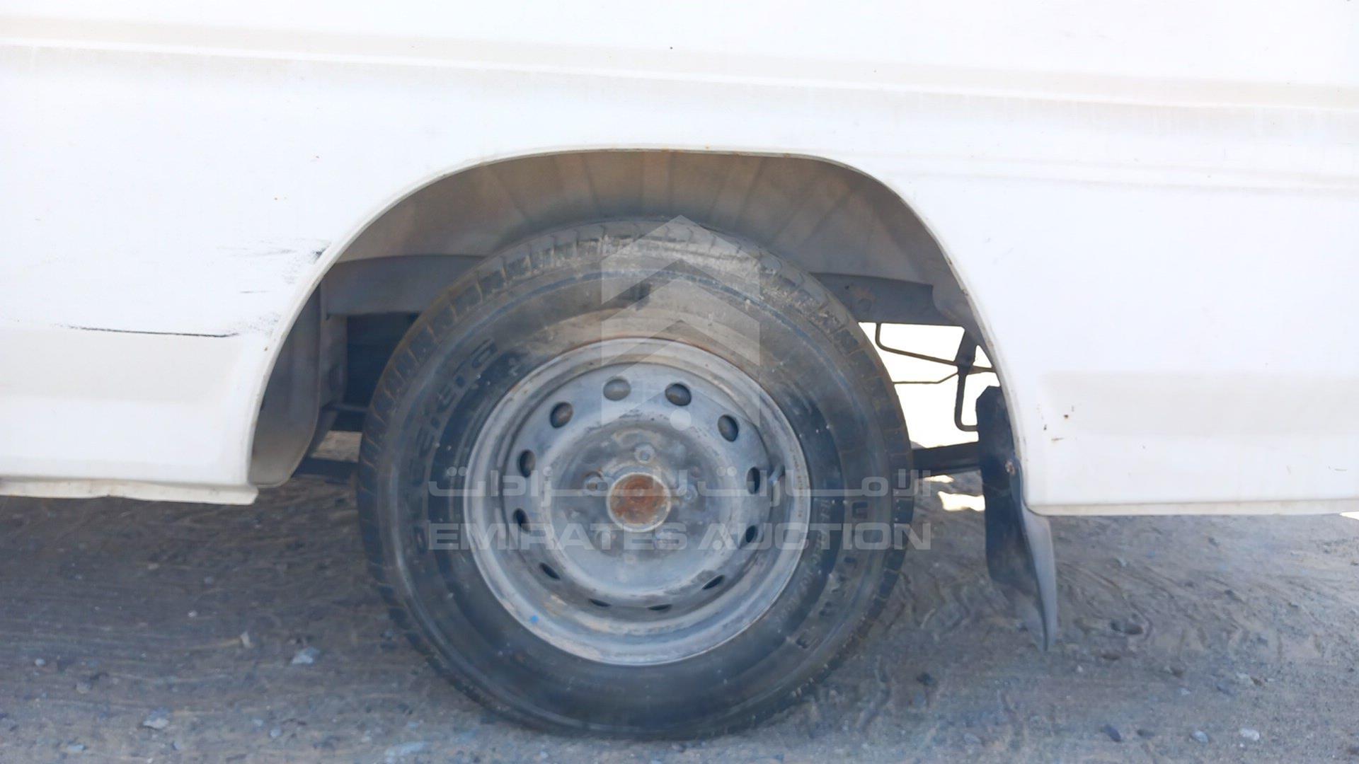 2014 MITSUBISHI L 300 VIN: JMYHNP13WEA700835