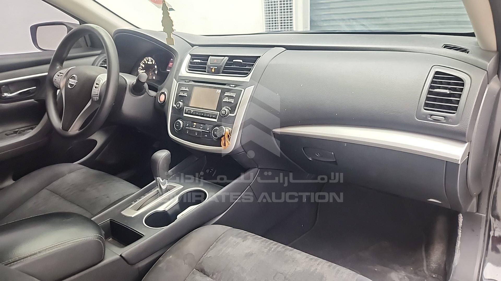 2018 NISSAN ALTIMA VIN: 1N4AL3APXJC217957