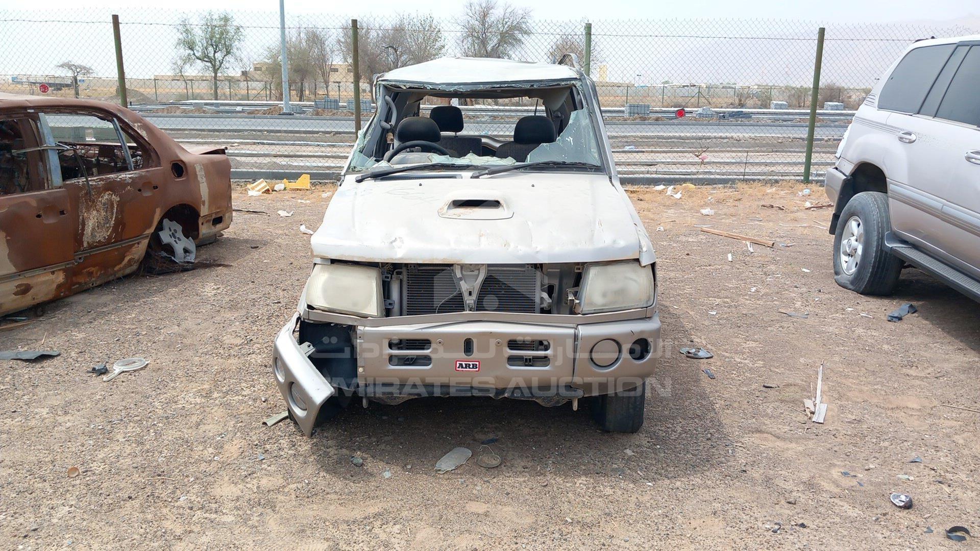 2000 MITSUBISHI PAJERO MINI VIN: H58A-0117511