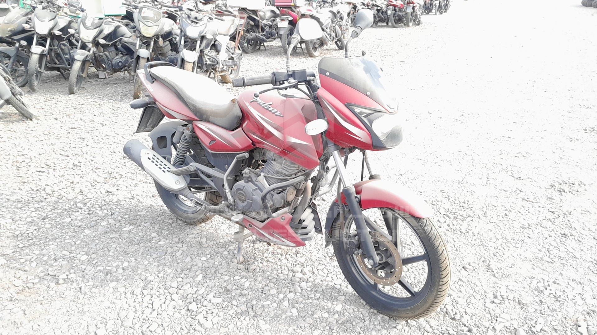 2020 BAJAJ 150 CC VIN: MD2A11CY8LCC61577