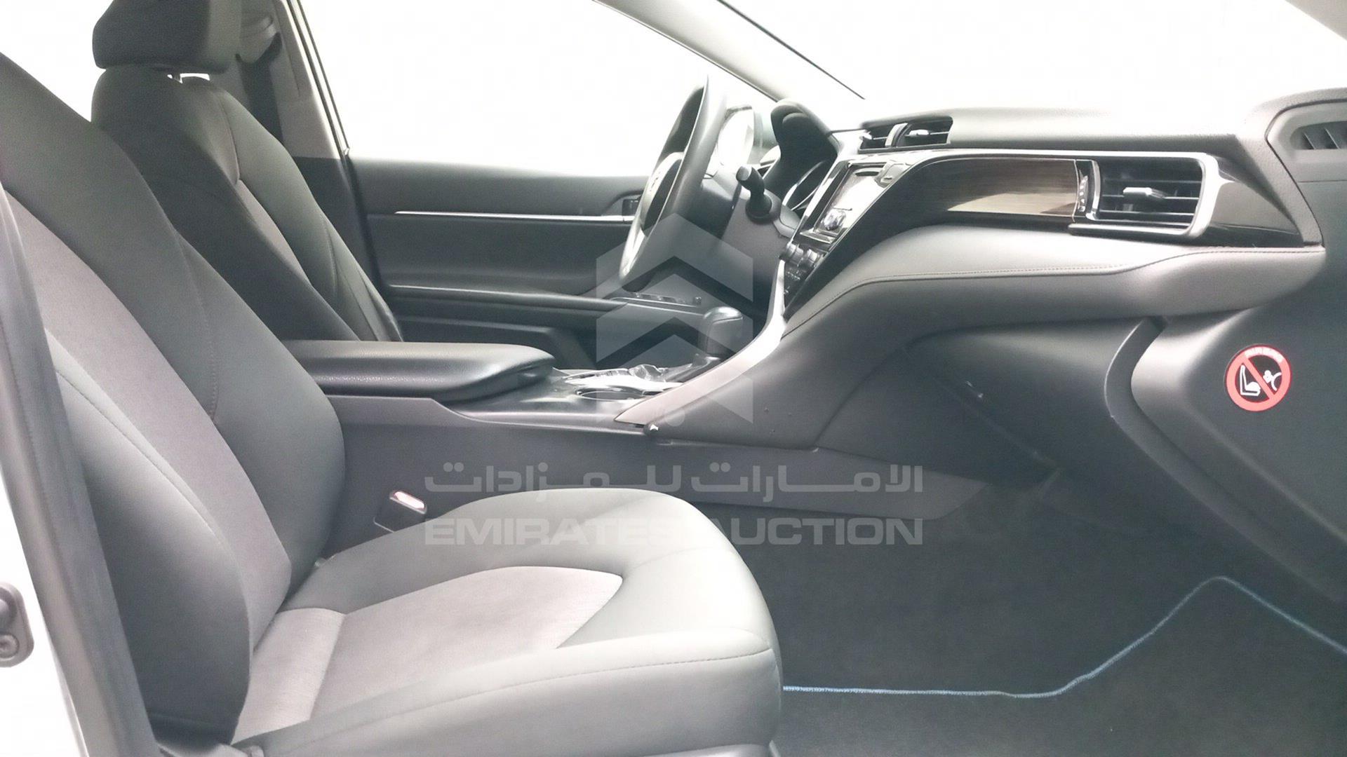 2019 TOYOTA CAMRY VIN: JTNB29HK9K3023108