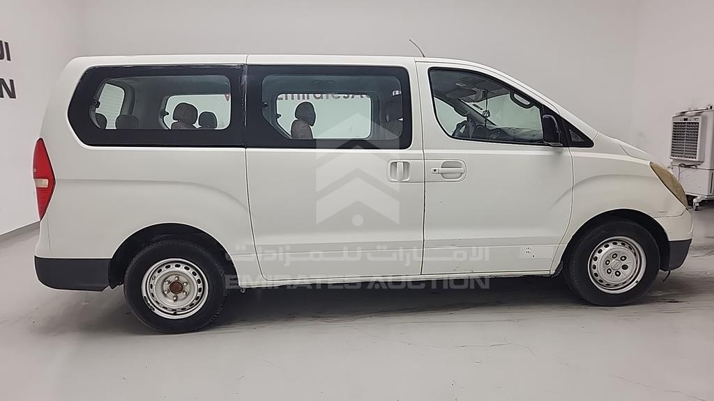 KMJWA37R1CU374704 - 2012 HYUNDAI H1 - #526410