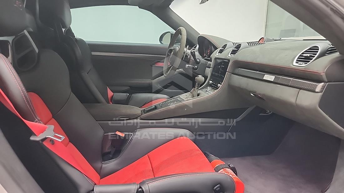 2024 Porsche 718 SPYDER RS — Front Right Passenger Seat View — Photo 22