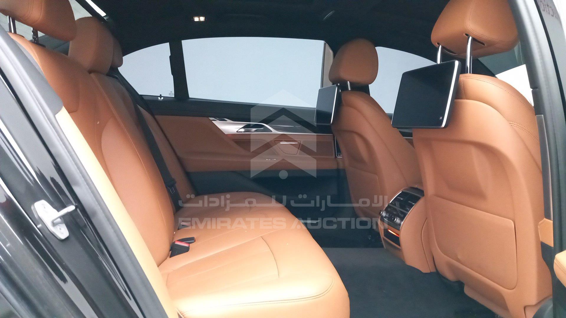 2017 BMW 730 LI VIN: WBA7E0106HG673177
