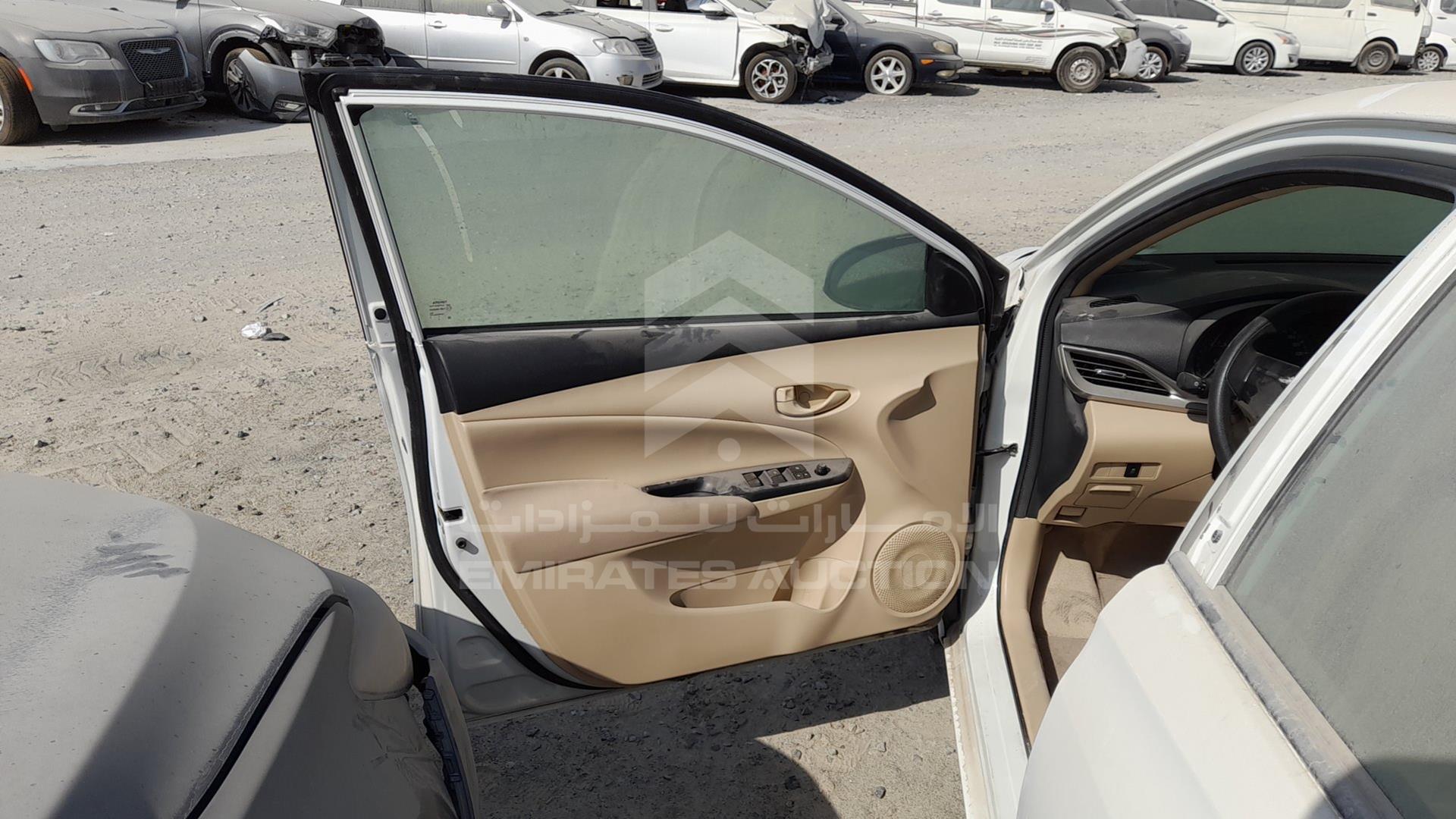 2020 TOYOTA YARIS VIN: MHFB29F38L2102782