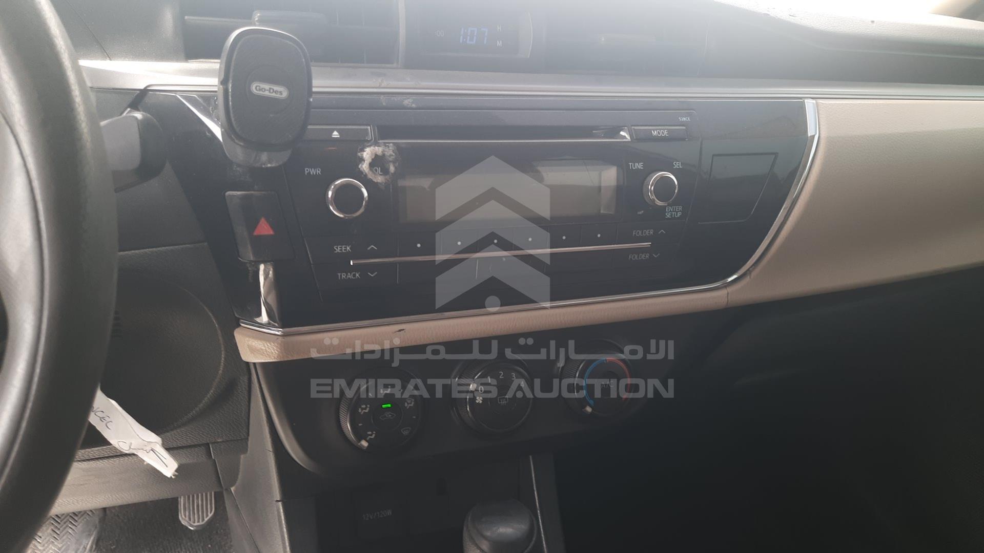 2015 TOYOTA COROLLA VIN: RKLBB9HE2F5139343