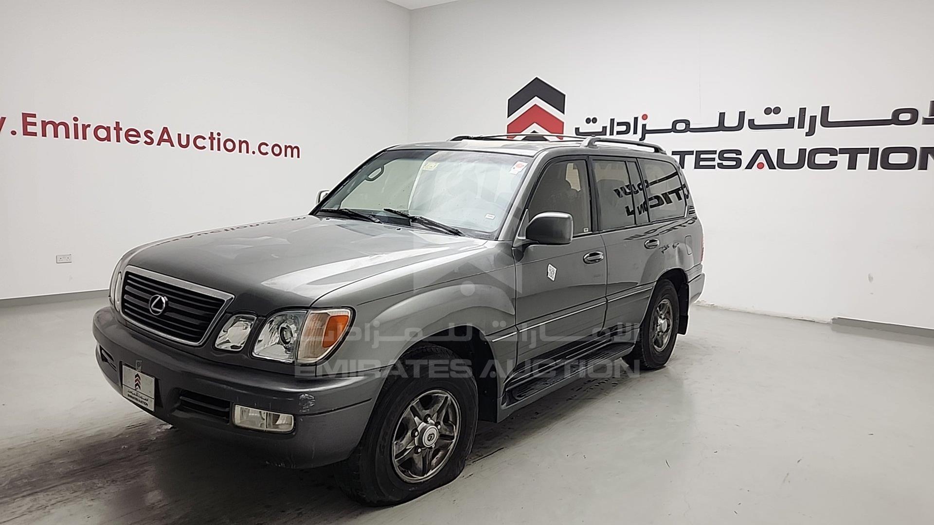 2002 LEXUS LX 470 VIN: JTJHT00W423515791