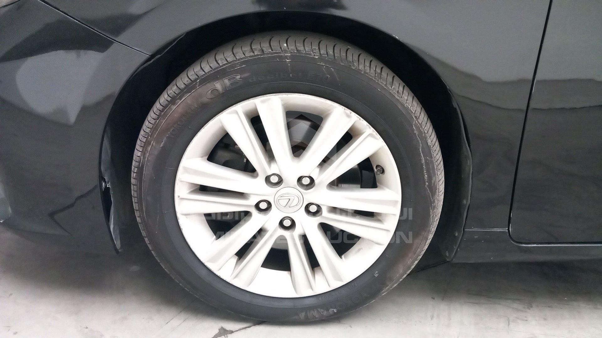 2015 LEXUS ES 350 VIN: JTHBK1GG6F2168524