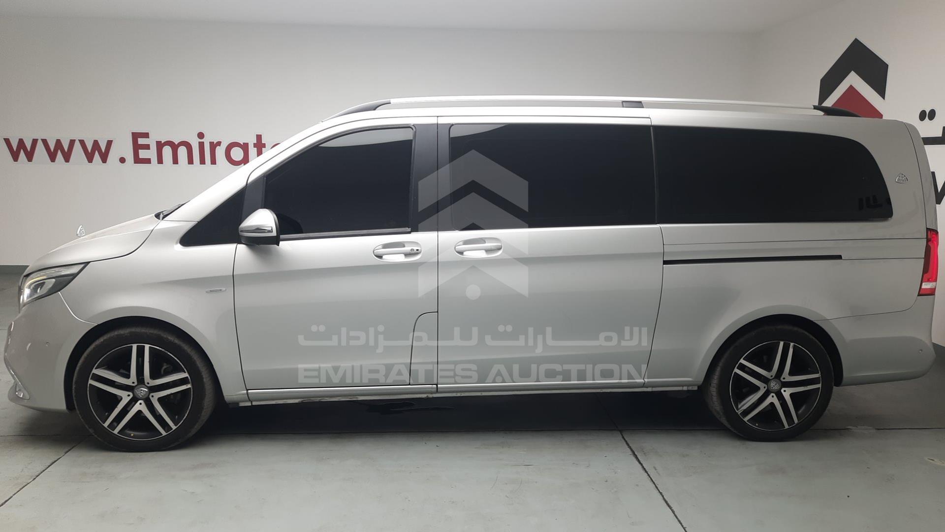 2017 MERCEDES V 250 VIN: WD4WG3E1XH3253013