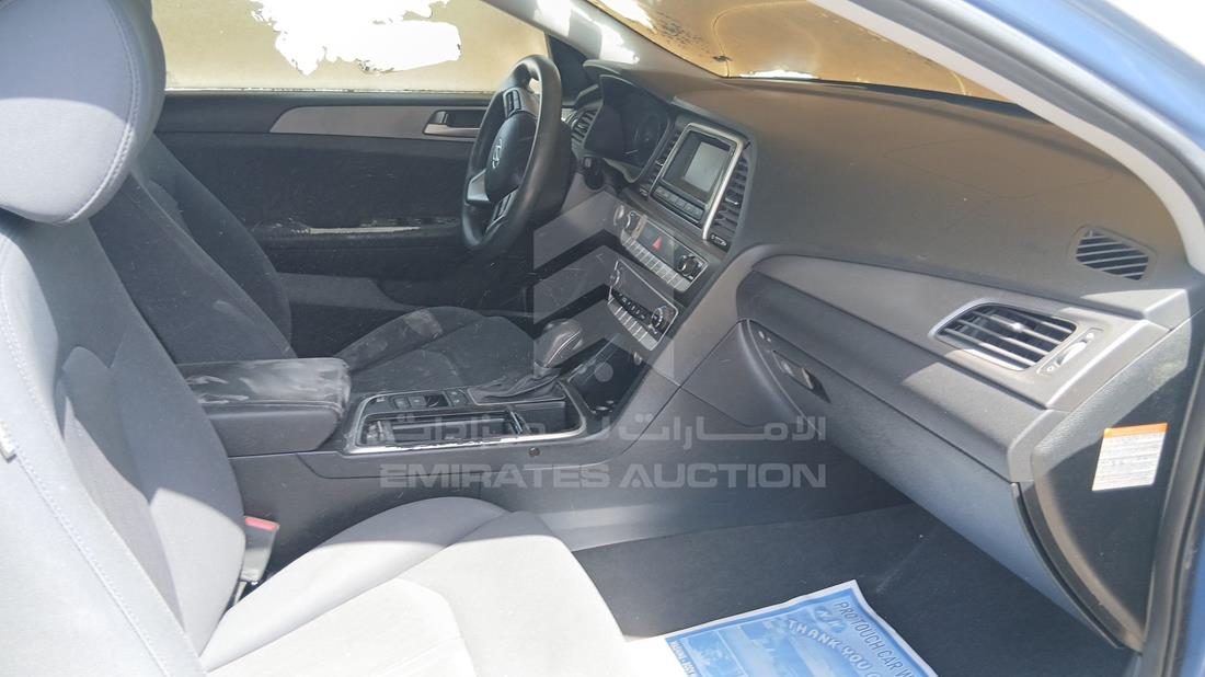 2018 Hyundai Sonata — Front Right Passenger Seat View — Photo 22