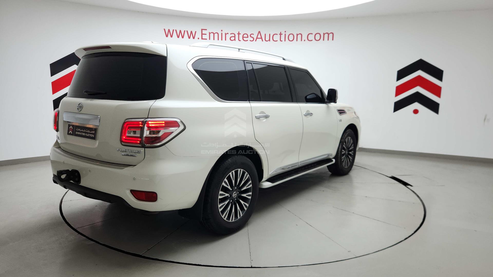 2015 NISSAN PATROL VIN: JN8AY2NY2F9113593