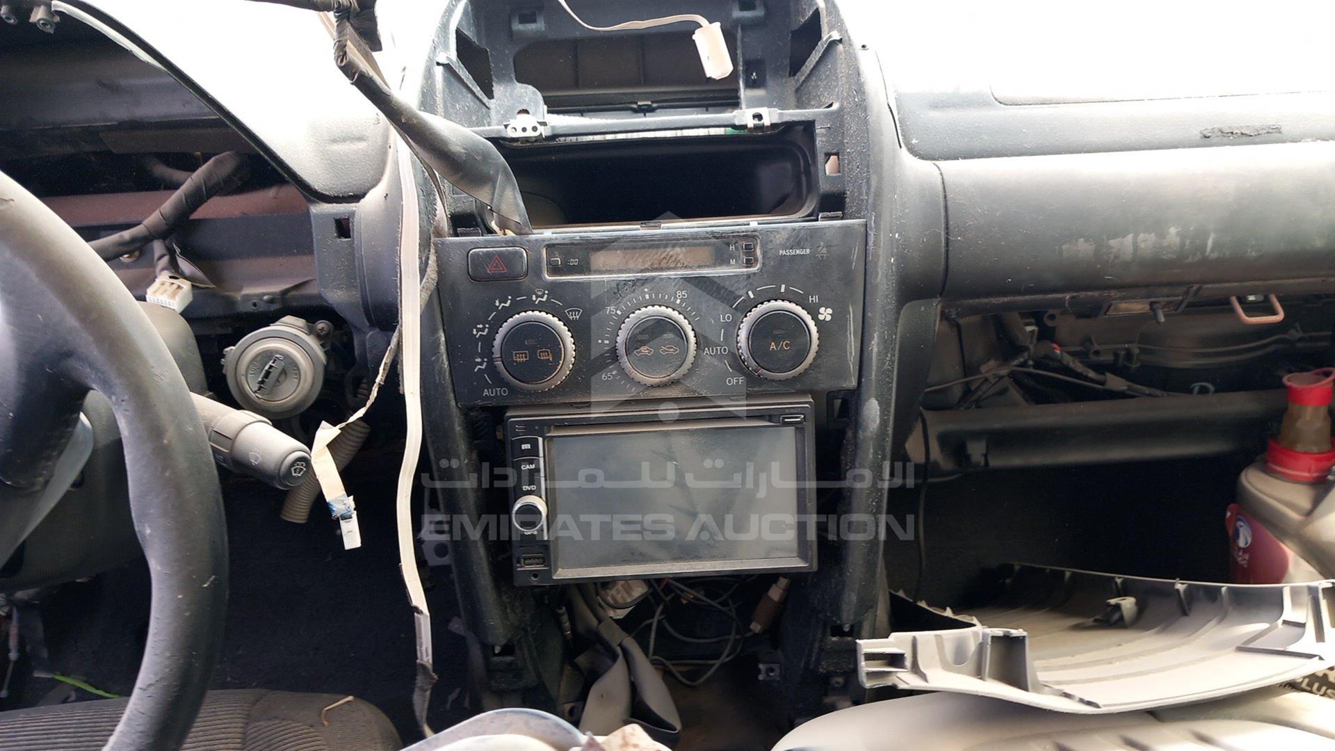 2002 LEXUS --- VIN: JTHBD192220059429