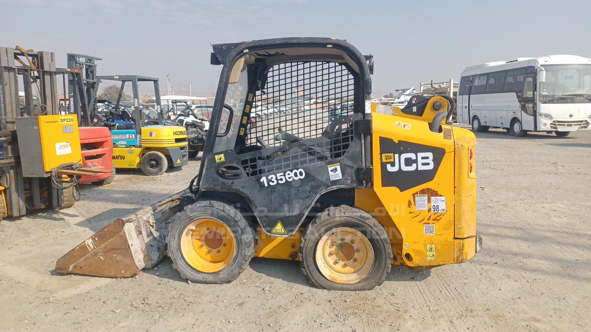 2015 JCB 135 VIN: GE0135WRCC1757192